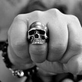 New Amazing Skull Ring